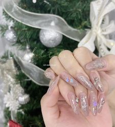 -悦指间美甲美睫