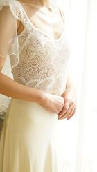 -LaMousse婚纱买手店