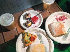 -三里屯东五街银杏大道