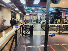 -奇迹健身金茂汇店