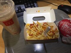 -麦当劳(东岳大道店)