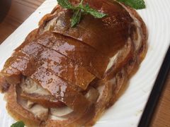 精品烤鸭送烧饼-四季民福烤鸭店(前门廊房二条店)