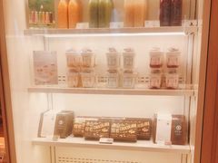 零售区-好利来(革新店)