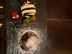 -卡佩罗意大利餐厅及酒吧Al Cappello Trattoria