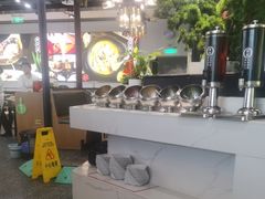 -洪氏嗨捞·猪肚鸡火锅(阳光天地店)