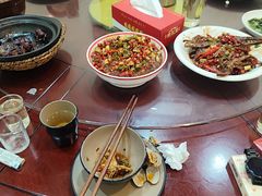 -堂瓦里·33年传统赣菜(第一街区店)