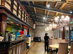 -铜锣湾·有麝自然香(重庆新天地店)