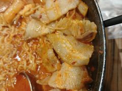 泡菜芝士年糕拉面土豪锅-京玉菲饭店(李村店)