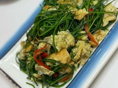 -三江源美食城