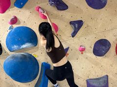 -ROCKPLUS攀岩馆(环宇城店)