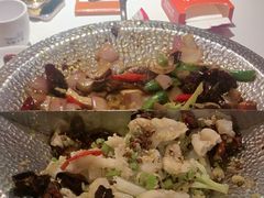 -小鱼小牛·鱼牛干锅·脆鱼火锅(世欧广场店)