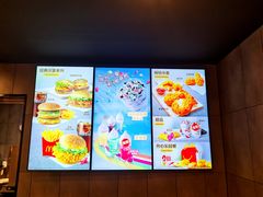 -麦当劳(吉林站13检票口对面)