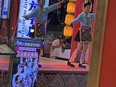 -刘姐啤酒鱼民族演艺餐厅(西街总店)