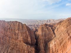 -天山神秘大峡谷