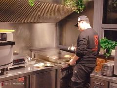 -HIGH FIVE哈福手工汉堡(桂林路店)