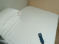 -蓝凯宾馆(和平西桥地铁站店)