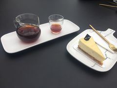 -UNI UNI(环亚凯瑟琳店)