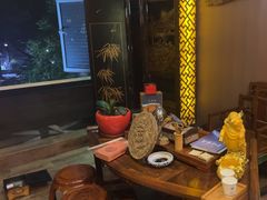 -莱仪堂艾灸经络养生馆(武威东路店)