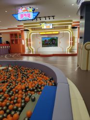 -乐多星球潮玩中心(沈阳嘉里城店)