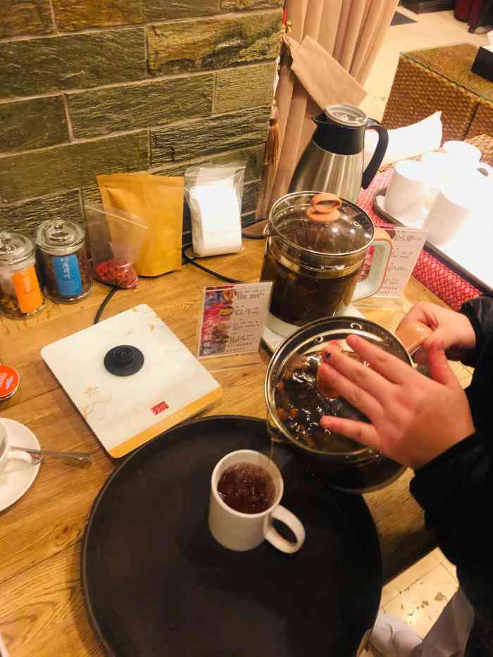 东方大班(温特莱店)-"导航位置准确 运气好的话还能停到门口的.