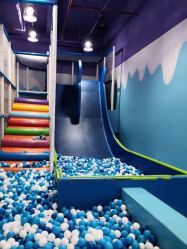 -润动会·家庭游乐中心(昆山前进欧尚店)