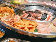 -哈哈碳都·牛肋条无限自助烤肉(宝龙店)