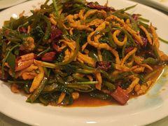 鱼香肉丝-黄家饺子东北特色菜馆(湖滨商业街店)
