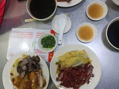 -华香鹅快餐店
