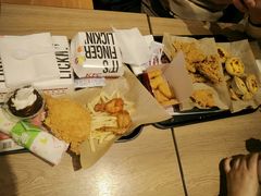 -肯德基(洛川店)