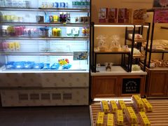 面包甜点陈列柜-桂香苑(三云总店)