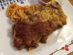 -新伊邑牛扒披萨西餐厅