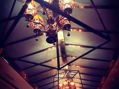 -卡佩罗意大利餐厅及酒吧Al Cappello Trattoria