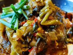 酸汤鸭血黄骨鱼-毛家饭店(拱北店)