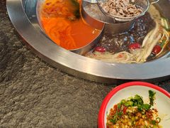 -醉董牛川派鲜肉自选火锅(烟台店)