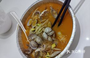 Squid, Clams and Vermicelli