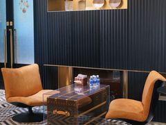 -奢物·巴黎站奢侈品回收寄售