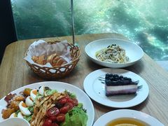 -麦田工坊(月湖店)