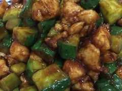 酱爆鸡丁-北大地皖峰饭馆