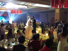 -山明水秀大饭店