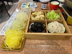 盲盒四碟拼盘-椒鸣椒麻小馆·新疆菜(五道口创始店)