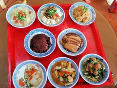 -蓝田九大碗民俗食府(蓝田店)