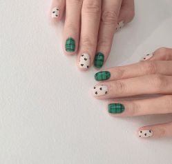 -LISSOM莉森 Nail ·美甲美睫原创定制店