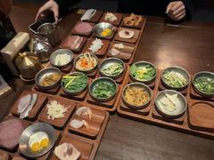 -银米·云南传统过桥米线(双廊黑金冠店)