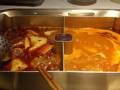 -九鼎轩脆毛肚火锅(南京东路店)