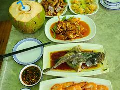 -四川小胡子海鲜(丁村万人海鲜广场店)