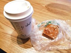 -星巴克臻选(成都环球乐天店)
