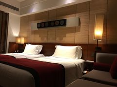 -三亚湾海居铂尔曼度假酒店