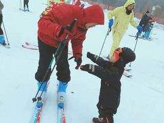 -大别山南武当滑雪场