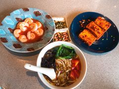 石屏豆腐-半山腰·云南菜(侨福芳草地店)