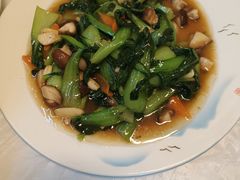 -宾朋海鲜特色美食餐厅·纯手工鲅鱼水饺(兴海路店)